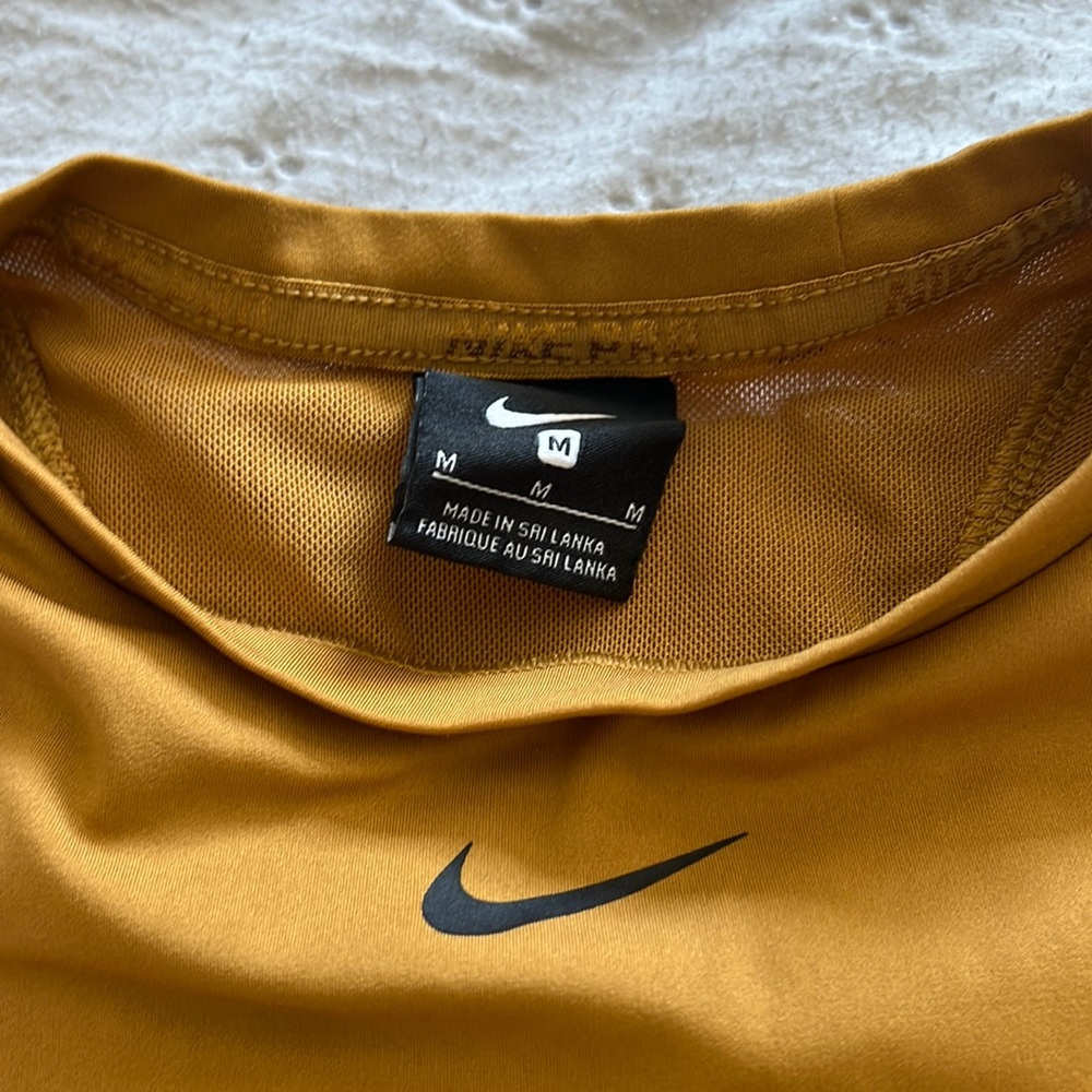 Nike Pro sports bra/workout top